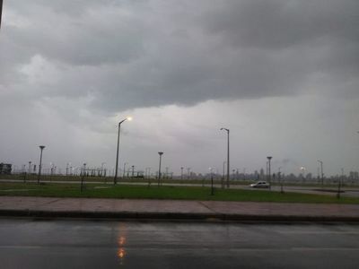 Meteorología alerta por tiempo severo a diez departamentos - Nacionales - ABC Color
