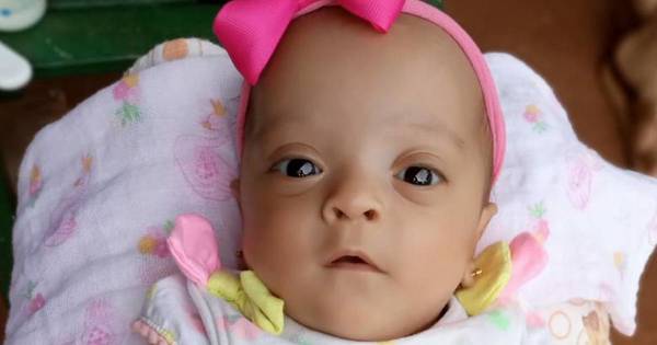 La Nación / Milagros, la beba que nació con cinco meses de gestación y un peso de 780 gramos