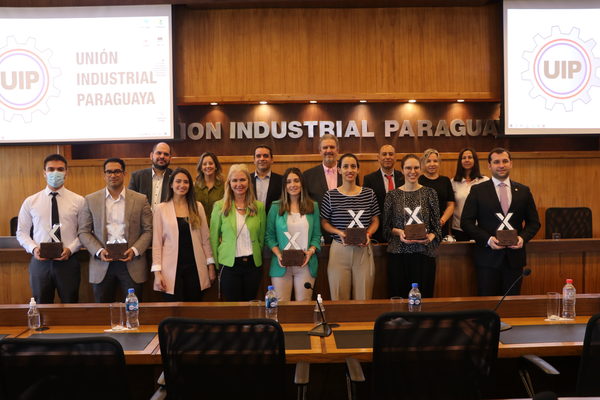 OpnX presenta documentación legal para el vínculo entre inversionistas y emprendedores