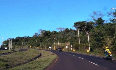 Asaltan a repartidores sobre la avenida Perú y roban G. 23 millones - ABC en el Este - ABC Color