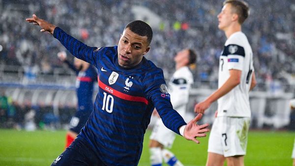 Mbappé y Benzema no entienden de trámites
