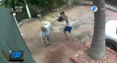 ¡Indignante! Atacó a una anciana para robarle la cartera | Telefuturo