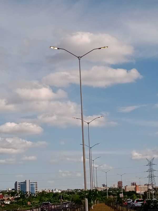 Reponen sistema de iluminación en la Avda. Costanera - ADN Digital