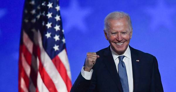 La Nación / Biden obligado a aclarar afirmaciones ambiguas sobre la independencia de Taiwán