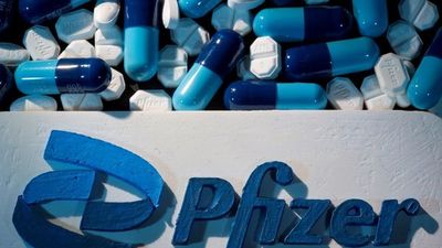 Pfizer cede licencia de píldora y 95 países podrán fabricarla