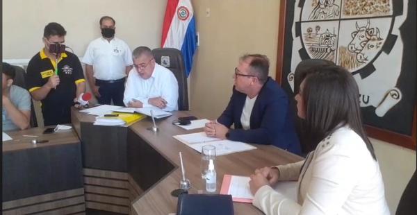 Junta de Minga Guazú aprueba auditoría y pide intervención de recicladora de cubiertas - La Clave