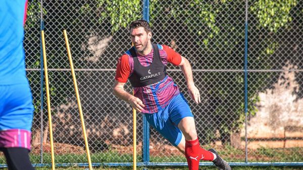 Cerro Porteño trabaja a espera de los albirrojos