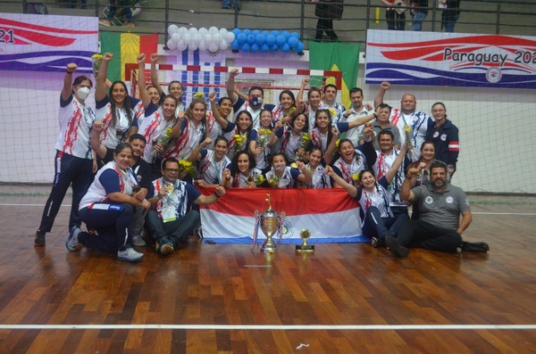 Albirroja femenina de hándbol apura ensayos para mundial de España - .::Agencia IP::.