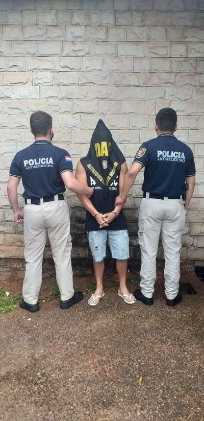 Ñemby: Detienen a hombre por presunto caso de sextorsión - A La Gran 7-30 - ABC Color