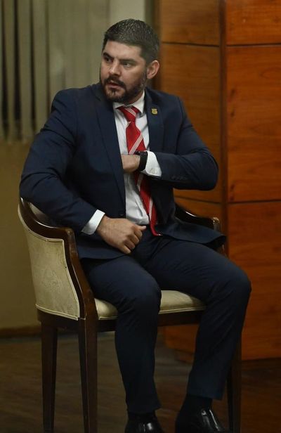 Nenecho Papers: “Van a llegar las consultas y se hará la contestación”, afirma jefe de Gabinete sobre empresas proveedoras que se esfumaron - La Primera Mañana - ABC Color