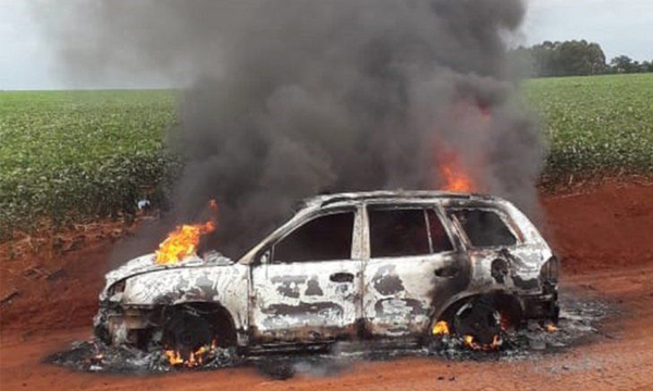 Milagrosamente se salvó un hombre: su auto se incendió tan pronto como salió - OviedoPress