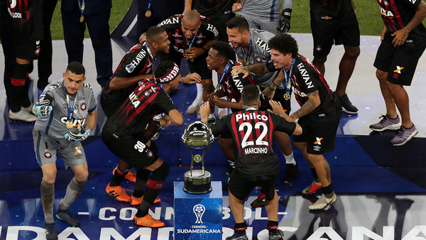 Brasil vuelve al trono de la Sudamericana después de tres años