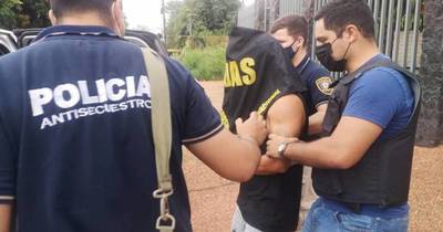 La Nación / Detienen a sospechoso que utilizaba perfil falso en Instagram para extorsionar