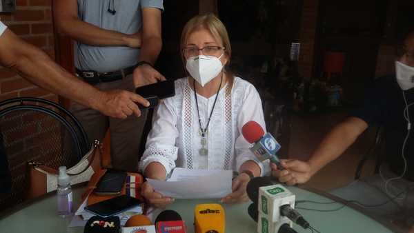 Beatriz Denis responde a Giuzzio: "Calladito te ves más bonito" - Megacadena — Últimas Noticias de Paraguay
