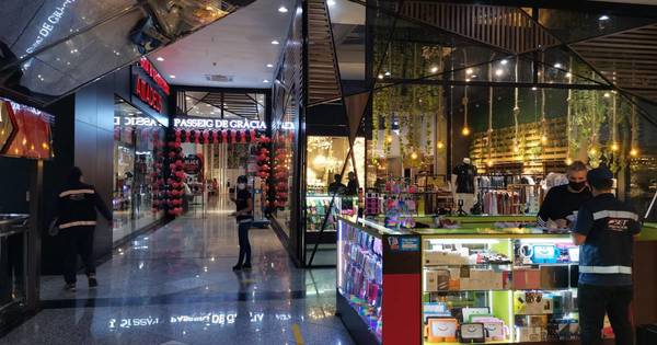 La Nación / Tributación controló 297 locales comerciales ubicados en Ciudad del Este