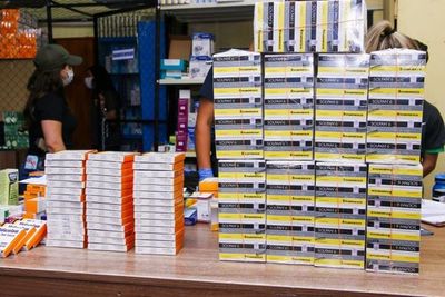Intervienen depósito de productos farmacéuticos en el Mercado 4