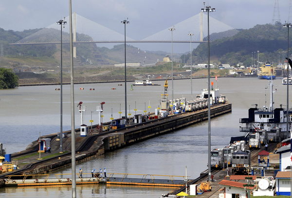 Canal de Panamá contrata a Cuerpo de Ingenieros de EEUU para programa hídrico - MarketData