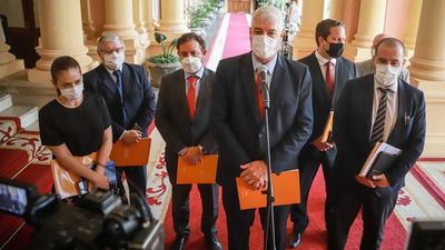 Gobierno afina ley que presentará al Congreso para concesionar rutas