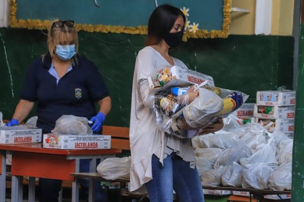El MEC distribuye alimentos este jueves en 47 instituciones educativas de Asunción - .::Agencia IP::.