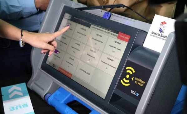 Diario HOY | Modificación faculta al TSJE a multar por faltas electorales