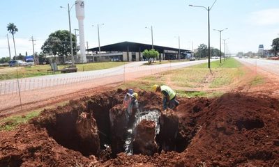 Arranca construcción de pasarela peatonal en Estación Interurbana de CDE, financiada por ITAIPU