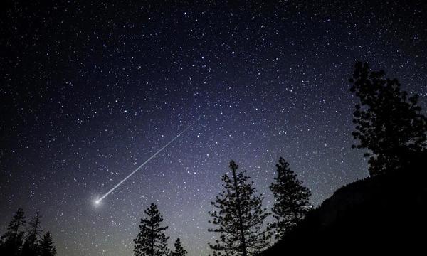 Eclipse lunar y lluvia de estrellas se podrá ver este viernes – Prensa 5