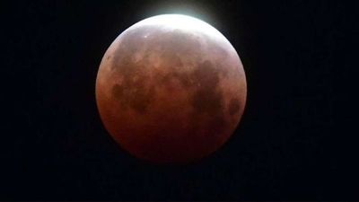 Eclipse parcial de luna: dónde y cuándo podrá verse el fenómeno más largo en casi 600 años