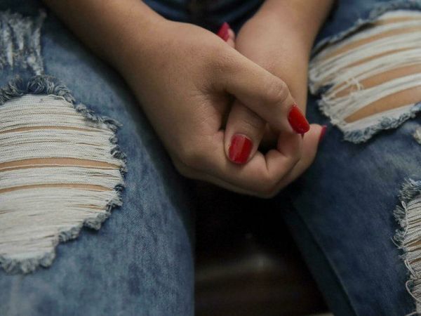 Trata de personas: Paraguayas rescatadas en Francia fueron captadas a través de una red social