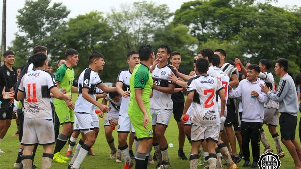 Olimpia grita campeón en la Sub 17
