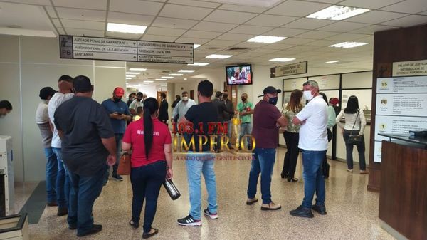 Caso fuga de reclusos: Suspenden una vez más audiencia preliminar de guardiacárceles
