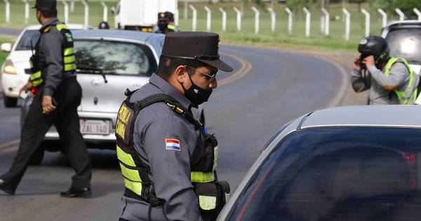 La Nación / Caminera regulará controles aleatorios para ganar confianza de conductores y turistas