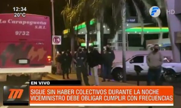 Sigue la escasez de colectivos durante la noche | Telefuturo