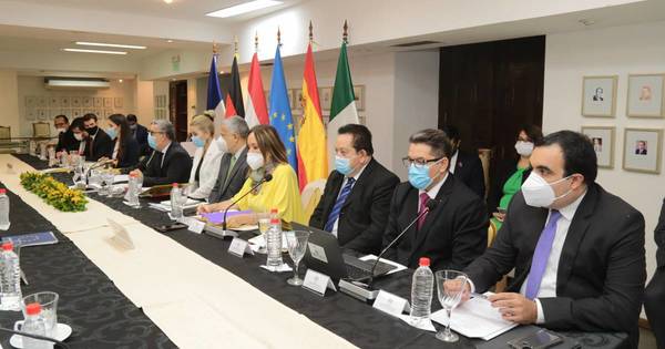 La Nación / Justicia Electoral destaca cambio del sistema electivo durante reunión entre Paraguay y UE
