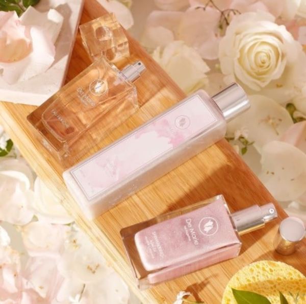 Perfume paraguayo inspirado en jazmines fue presentado en Madrid | Ñanduti