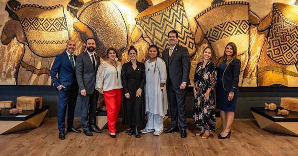 La Nación / El arte indígena paraguayo se destaca en festival Te Aratini de Expo Dubái