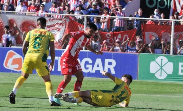 Diario HOY | Defensa y Justicia asciende al tercer puesto de la Liga que lidera River