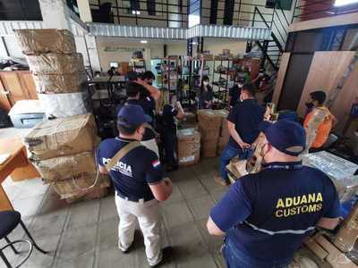 Allanan transportadora, agencias y tiendas involucradas en contrabando - La Clave