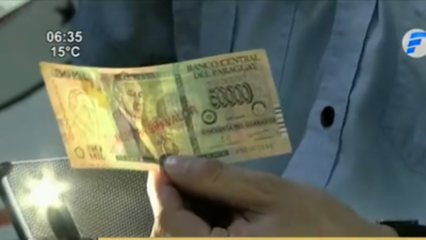 Alertan sobre circulación de billetes truchos