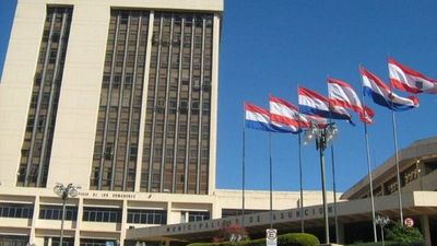 Concejal afirma que suba de salarios afectará a obras en Asunción