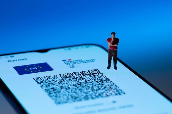 El certificado covid en Francia hace innecesario confinar a los no vacunados - Mundo - ABC Color