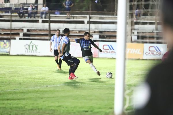 12 de Octubre-Guaireña: ¿Qué tienen en juego el Globo y el Albiceleste? - Fútbol - ABC Color