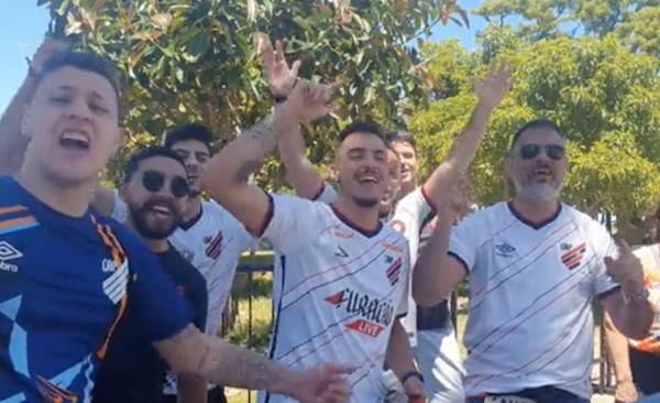 Diario HOY | El fútbol y la economía bailan tango en Uruguay