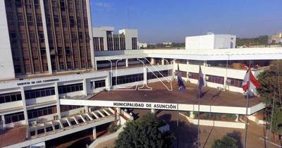 La Nación / Junta asuncena debería tener tres asesores por legislador y tiene 1.300 funcionarios, dice Mora