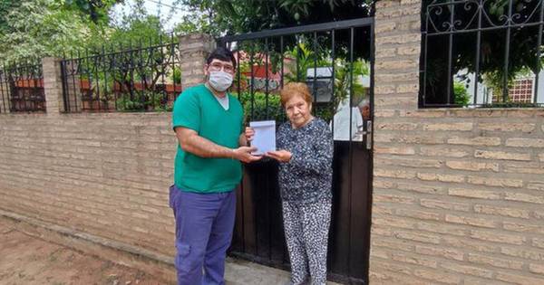 La Nación / IPS repuso medicamentos a abuelita asaltada en barrio Jara