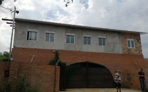 Realizan nueva verificación en vivienda de alemanes asesinados | Noticias Paraguay