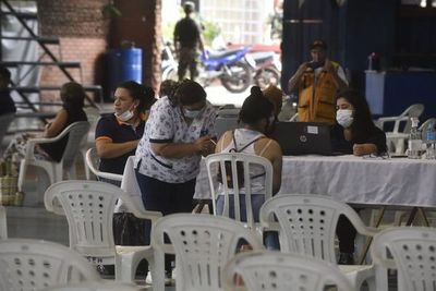 Agencia aún no sabe cómo usará los G. 5.000 millones para la campaña provacuna - Nacionales - ABC Color
