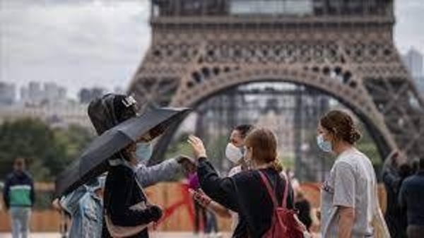 Diario HOY | El certificado covid en Francia hace innecesario confinar a los no vacunados, según Macron