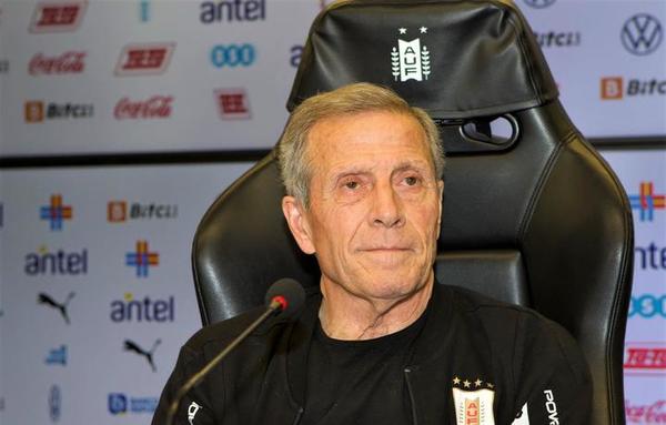 Uruguay despidió a Tabárez tras 15 años como DT de la selección