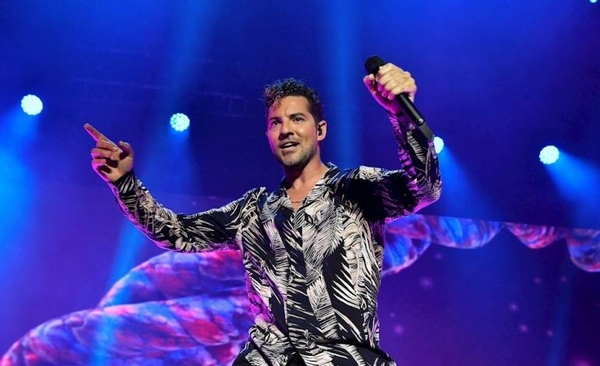 Diario HOY | David Bisbal lanzará el 3 de diciembre el recopilatorio "20 años contigo"