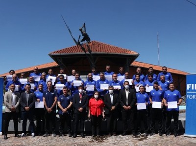 Exitosa culminación del Curso para Entrenadores de Fútbol Base - APF